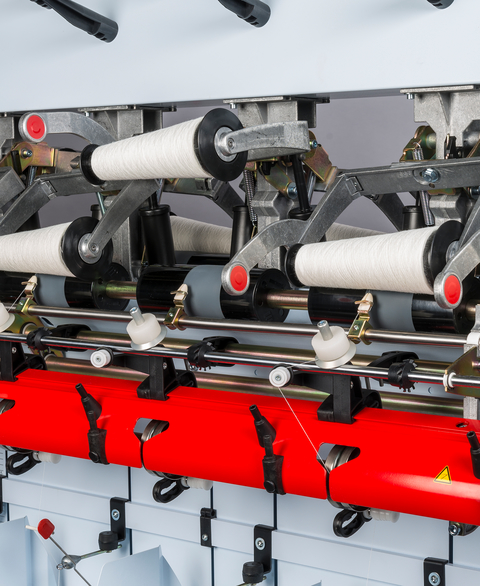 CompactTwister creel for packages